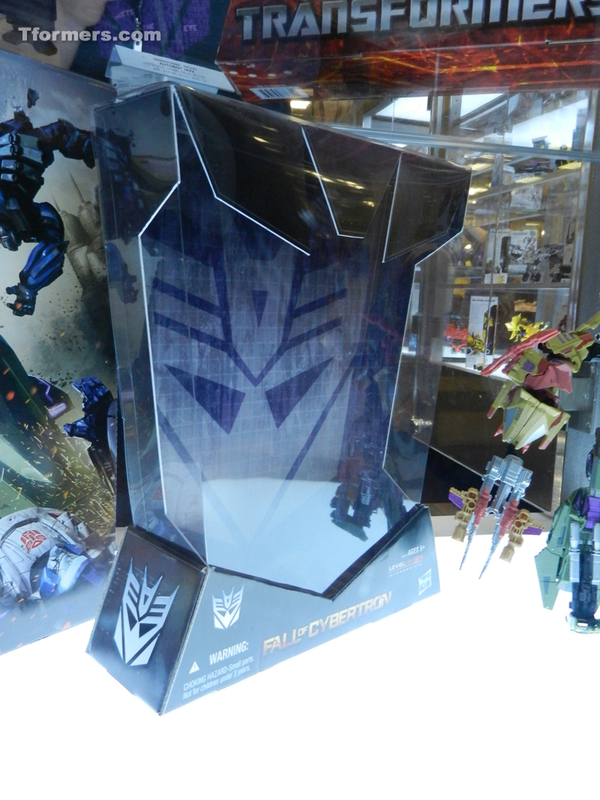 San Diego Comic Con Transformers Generations Bruticus G1 Colors  (53 of 103)